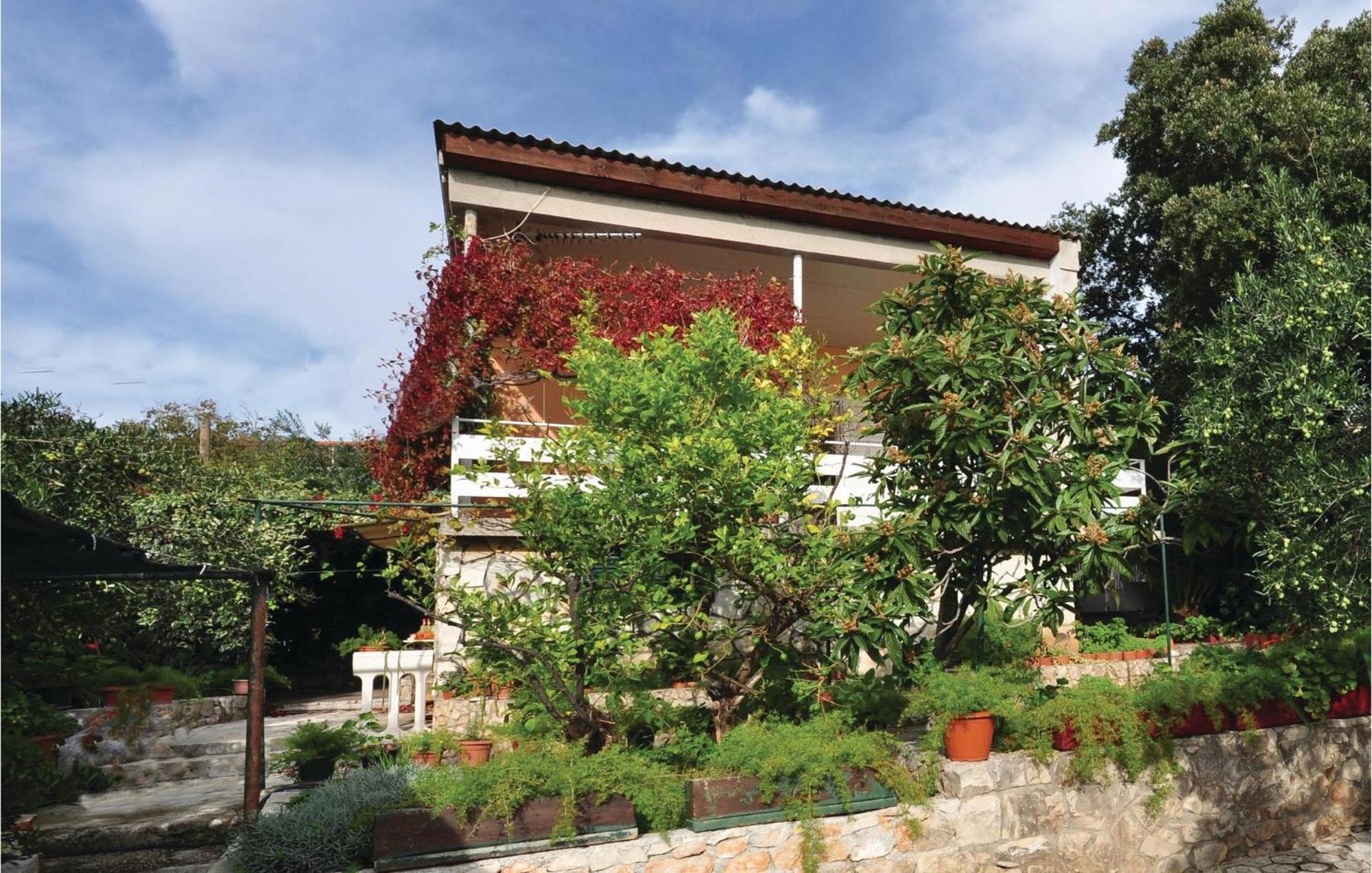 Awesome Home In Seget Vranjica With Wifi מראה חיצוני תמונה